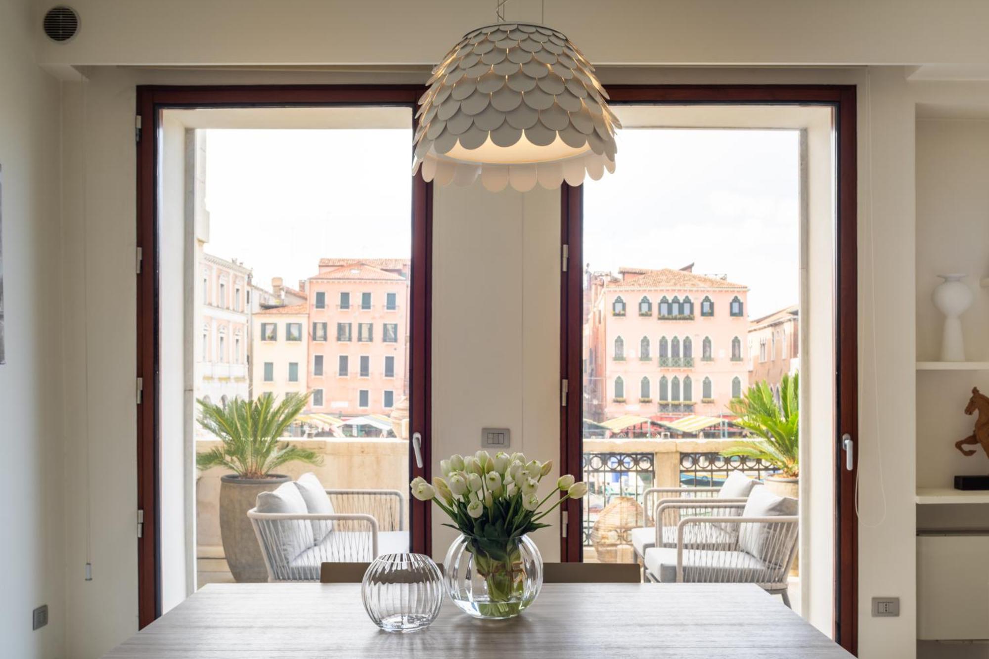 Grand Canal Luxury Apartment With Terrace R&R Venice Exterior photo
